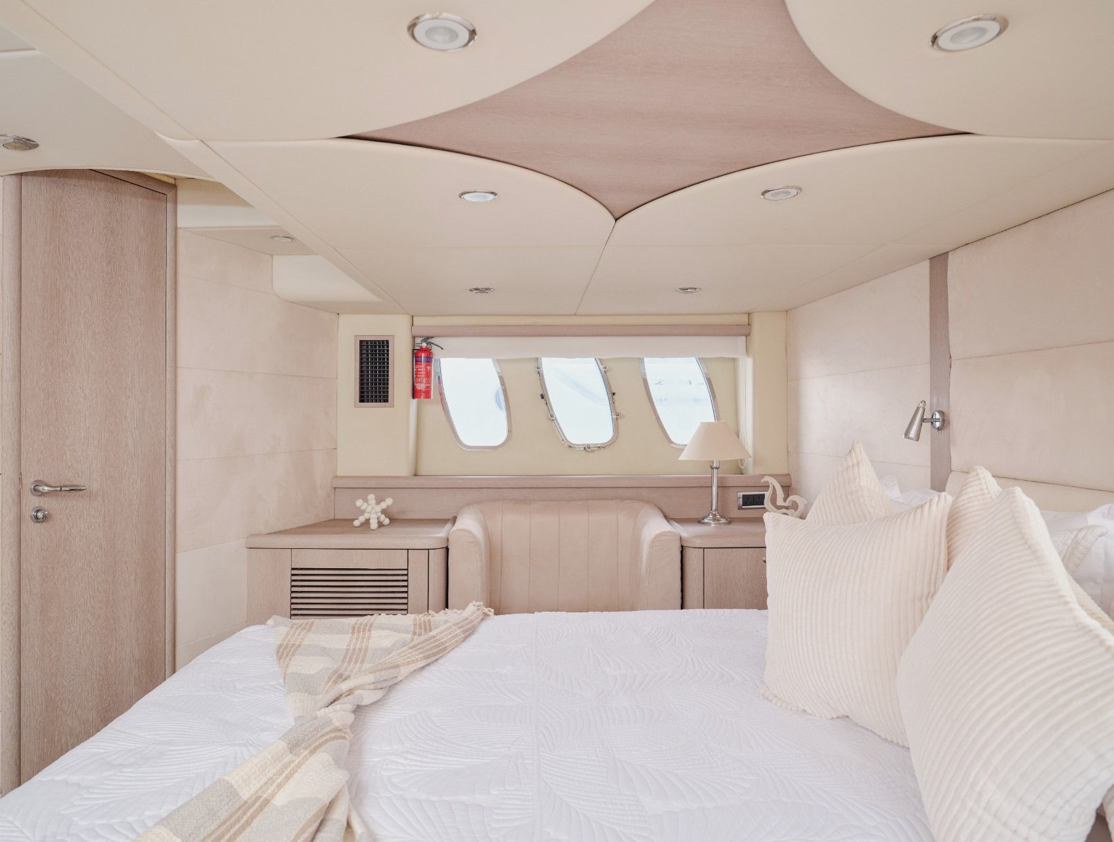 Sunseeker Satoshi: view 4