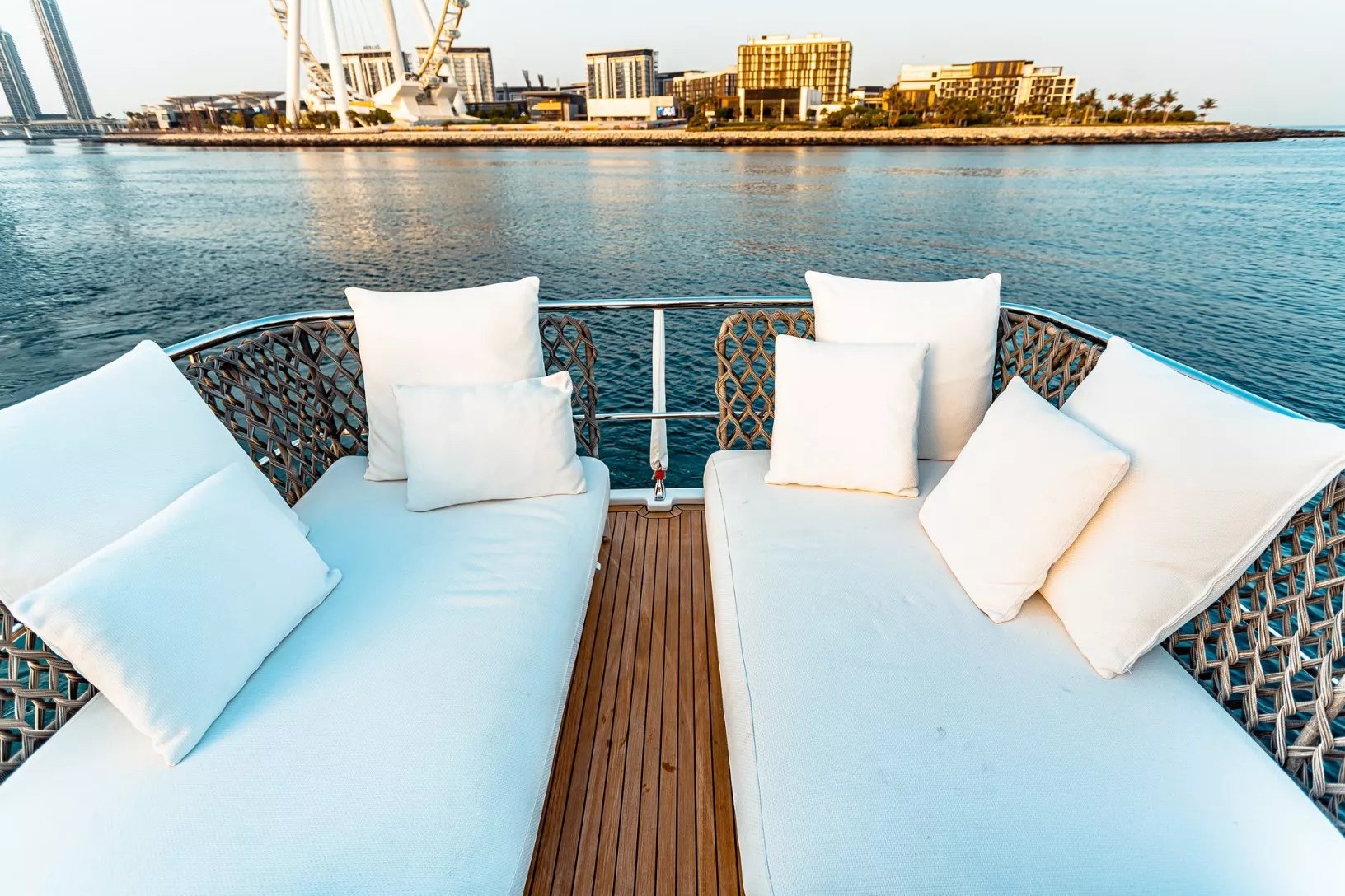 Azimut Magellano 66 ft: view 14