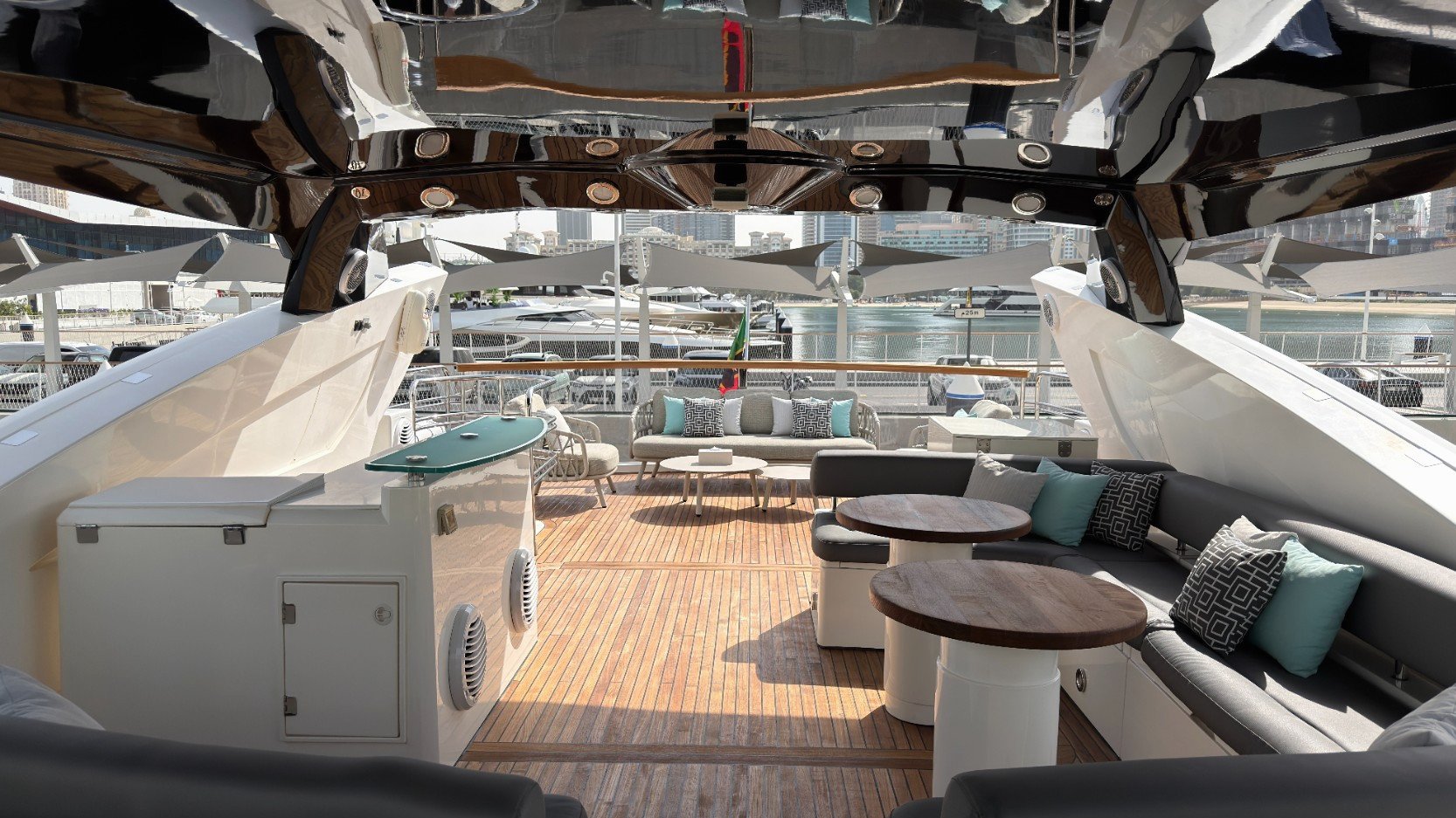 Sunseeker Aarna: view 2