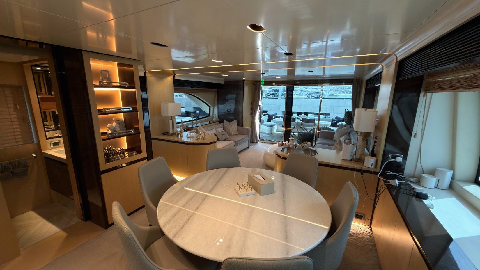 Azimut Satisfaction: view 4