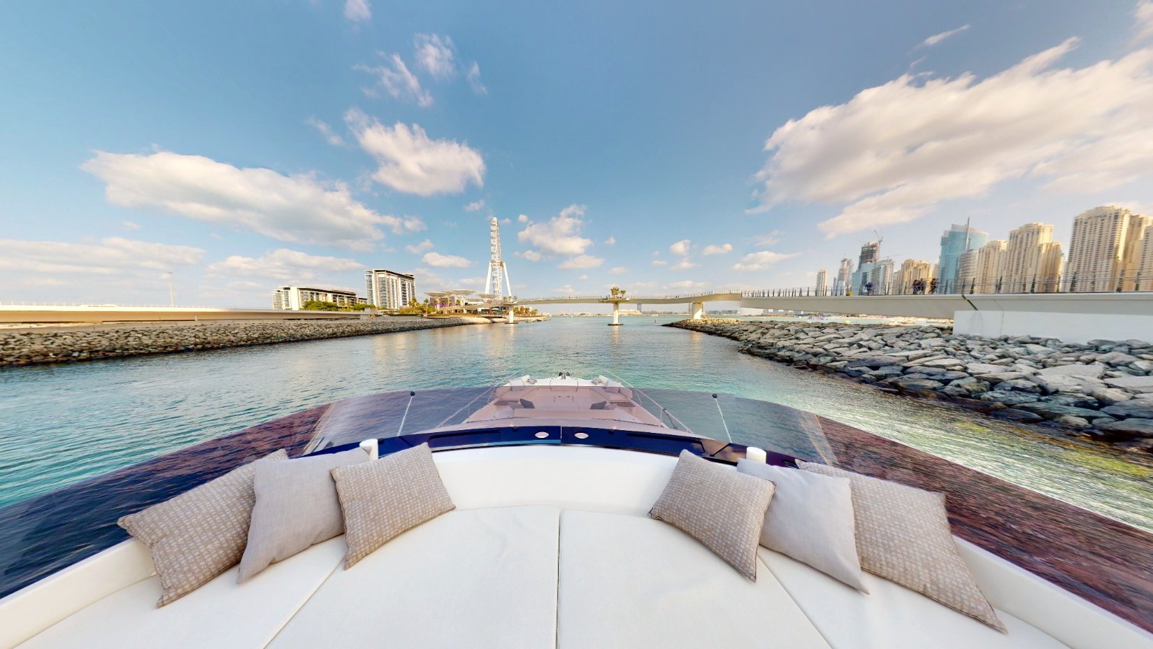 Ferretti 67 ft: view 6