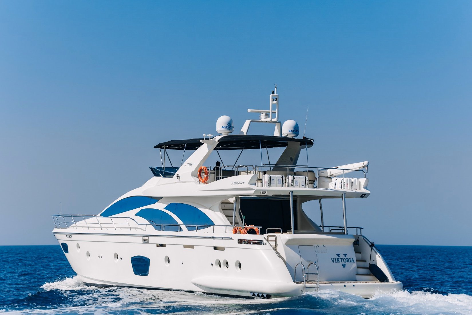 Azimut Viktoria: view 3