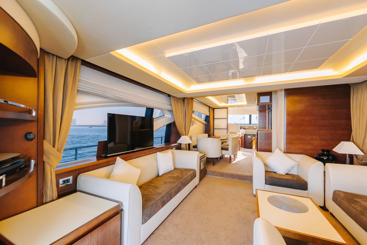 Azimut Viktoria: view 15