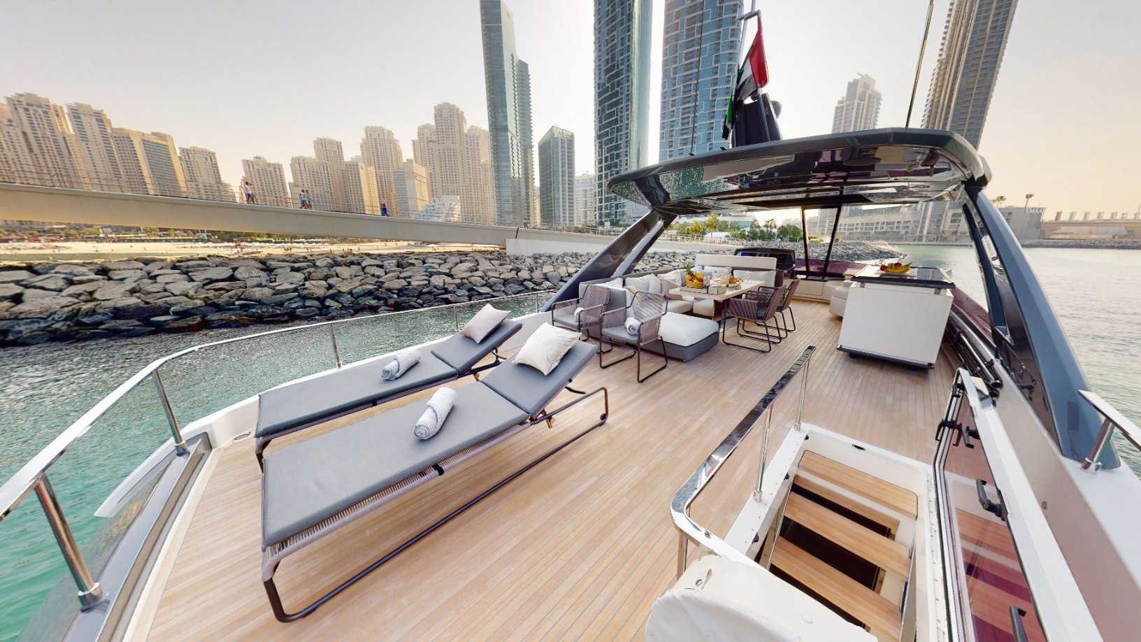 Ferretti 78 ft: view 6