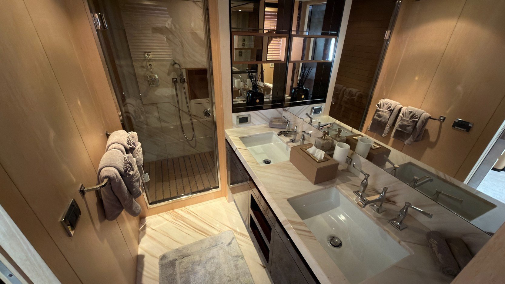 Azimut Satisfaction: view 8