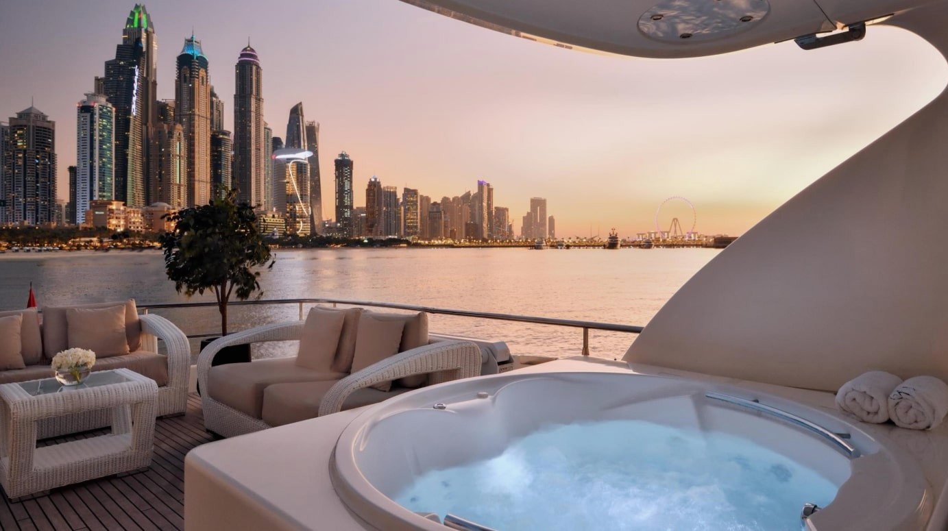 Haigan Jacuzzi: view 5