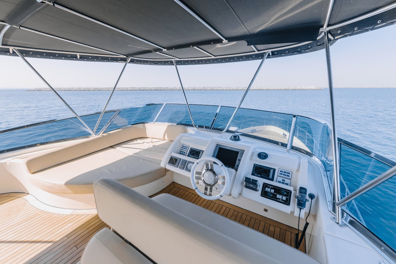 Azimut Viktoria: view 7